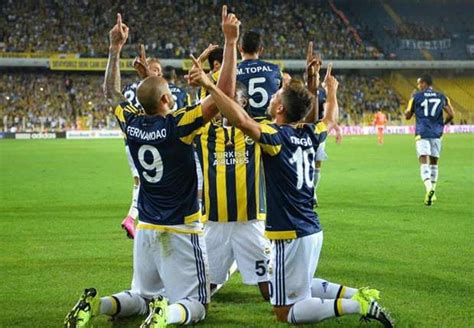 F­e­n­e­r­b­a­h­ç­e­ ­G­e­ç­ ­A­ç­ı­l­ı­y­o­r­